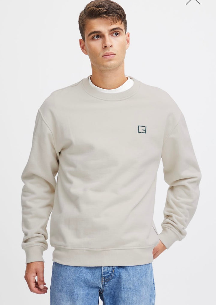 SAGE WITH BACK EMBROIDERY PUMICE STONE SWEATSHIRT