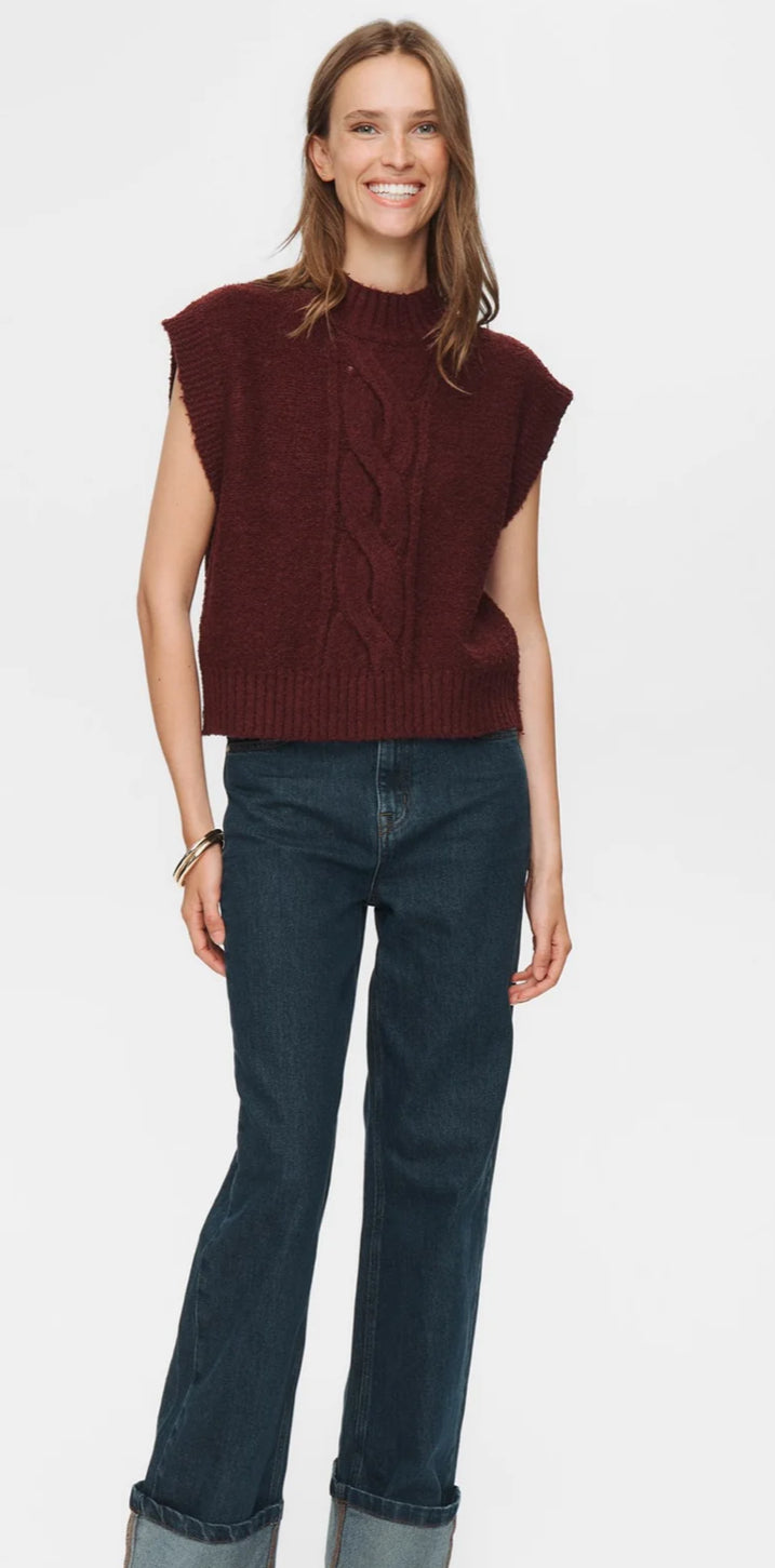 CALY VEST WINETASTING