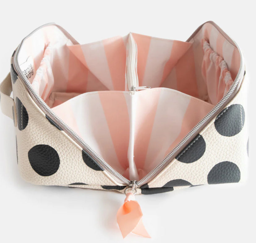 MONO SCATTERED DOT LARGE DIAGONAL WASHBAG
