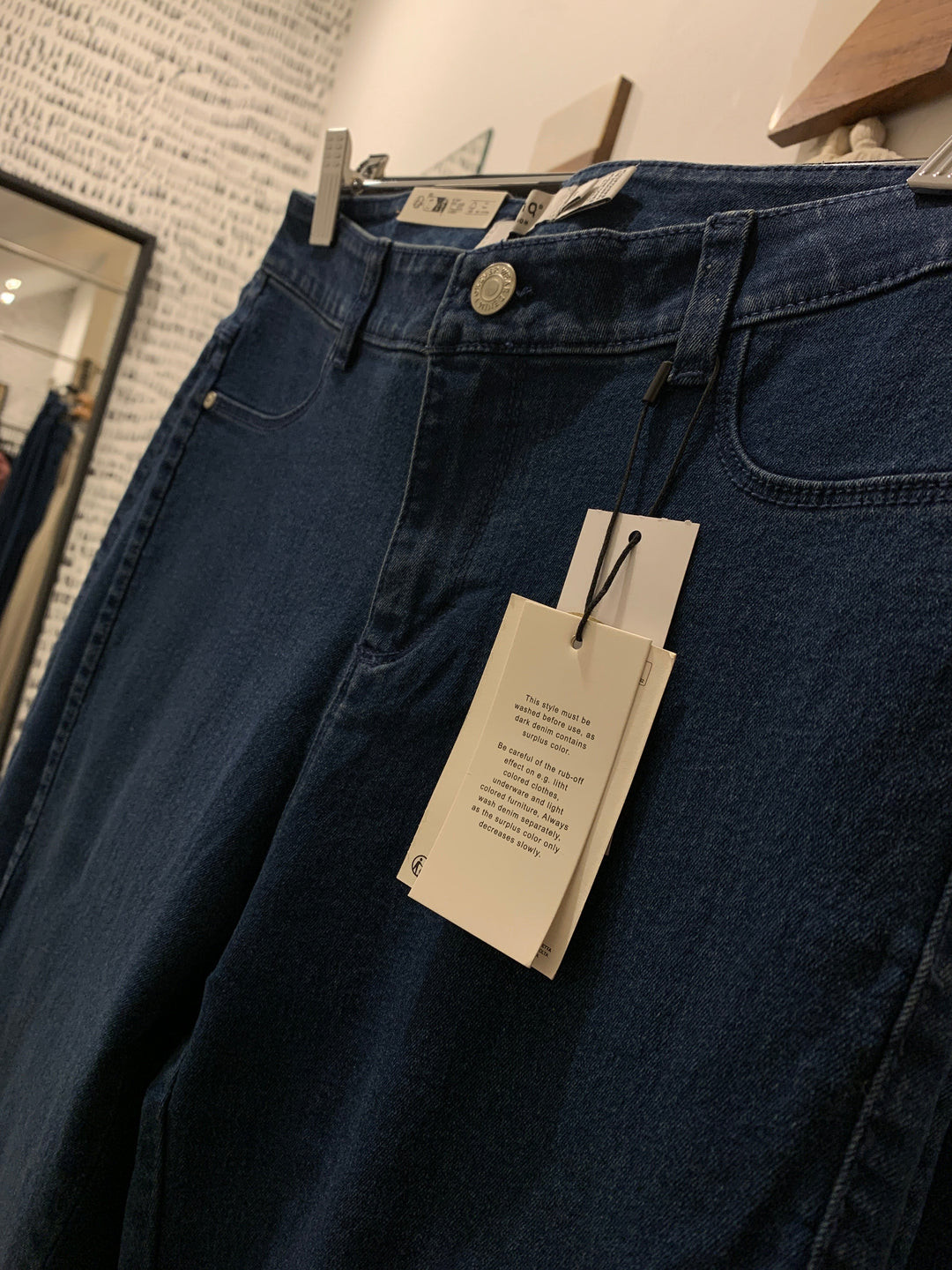 DARK BLUE DENIM KAFKA JEANS