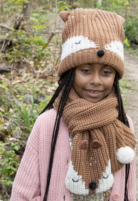 DORIS DEER KNITTED HAT