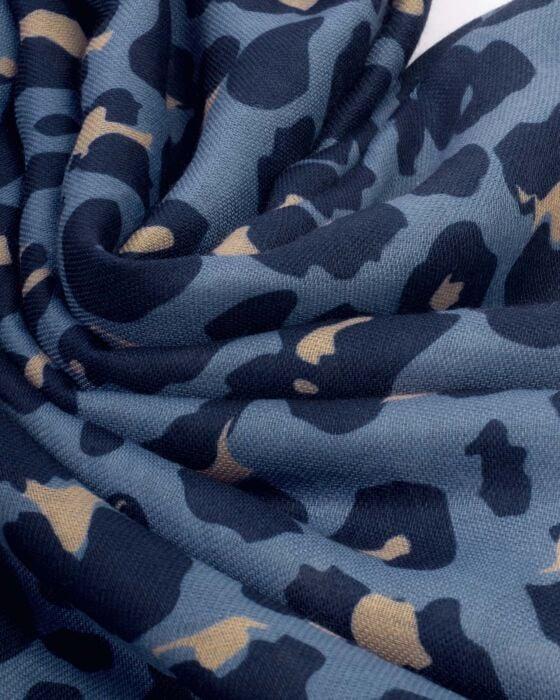 PRINTED SCARF LEOPARD NAVY / BLACK /
TAUPE