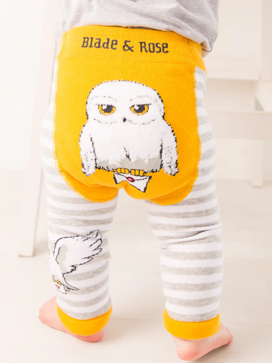 HARRY POTTER HEDWIG TOP, LEGGINGS AND SOCKS SET
