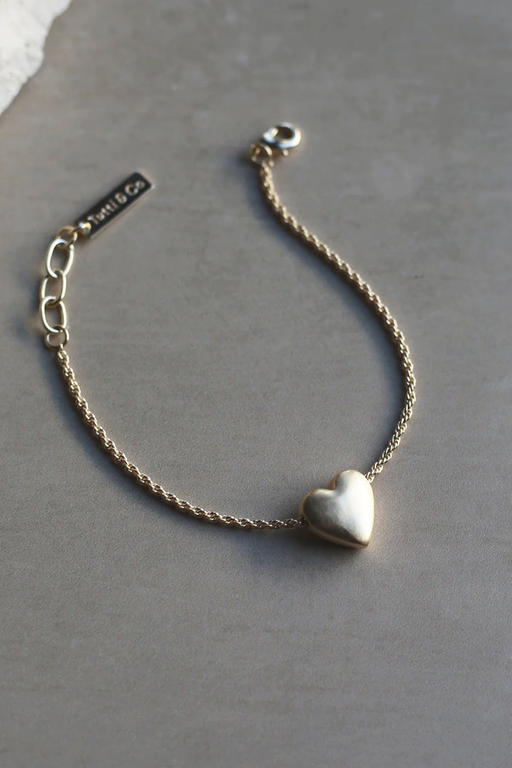 EMBRACE GOLD HEART BRACELET