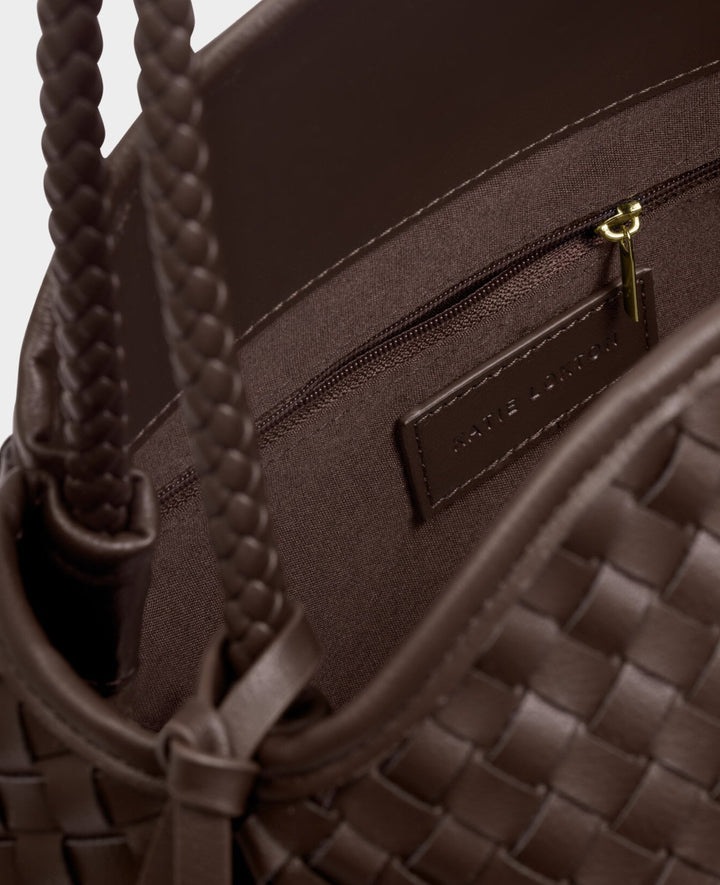 NOVA HAND WOVEN LARGE SHOULDER
BAG | CHOCOLATE  | 28cm x 40cm x 23cm