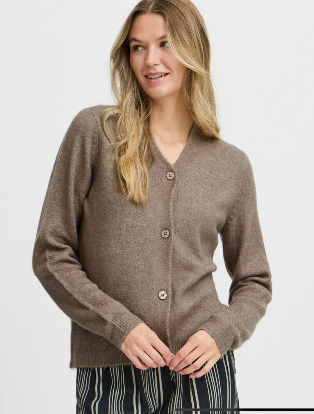 ELLIS CARDIGAN WALNUT