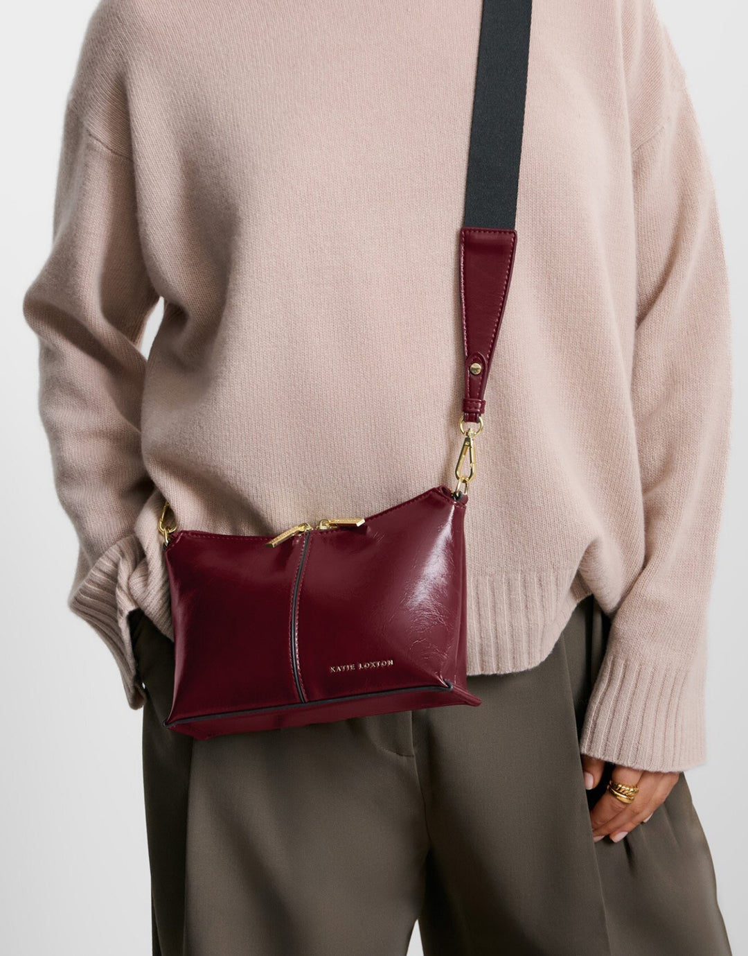 LAILA CANVAS STRAP CROSSBODY BAG| CHERRY CRACKLE