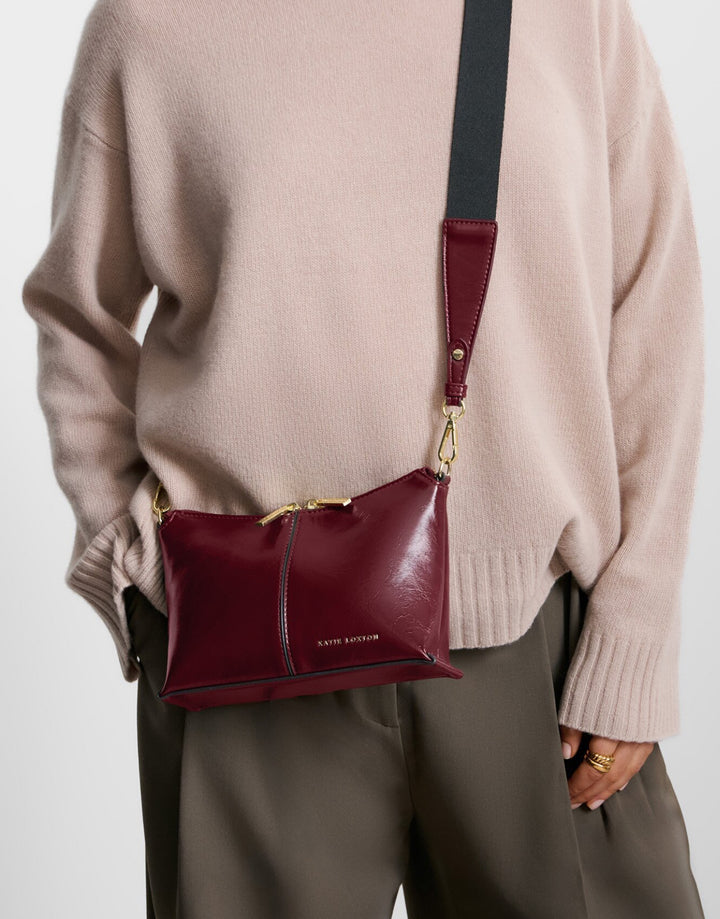 LAILA CANVAS STRAP CROSSBODY BAG| CHERRY CRACKLE