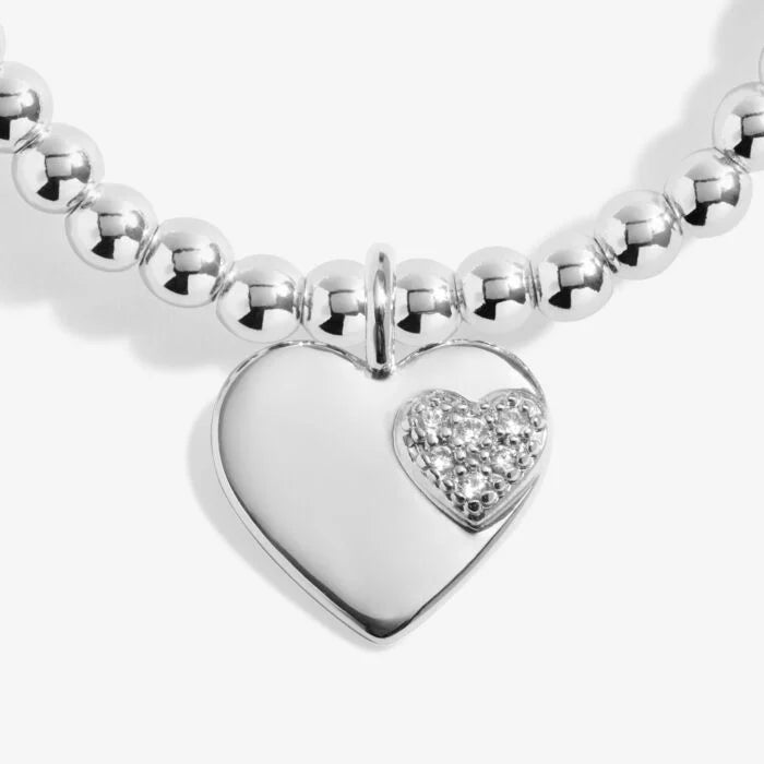 GRANDMOTHER A LITTLE ‘WONDERFUL NAN’ BRACELET