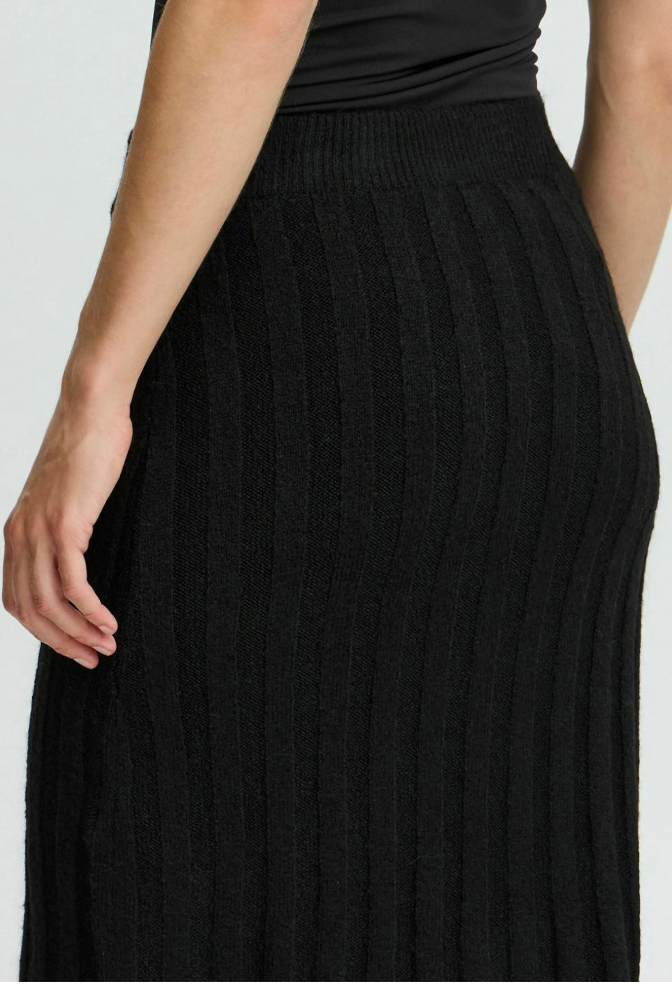 MARIANNE SLIM SKIRT