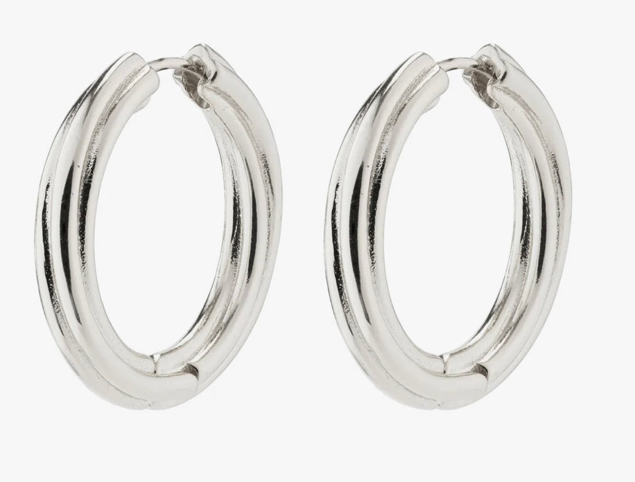 EDEA RECYCLED SILVER PLATED HOOPS