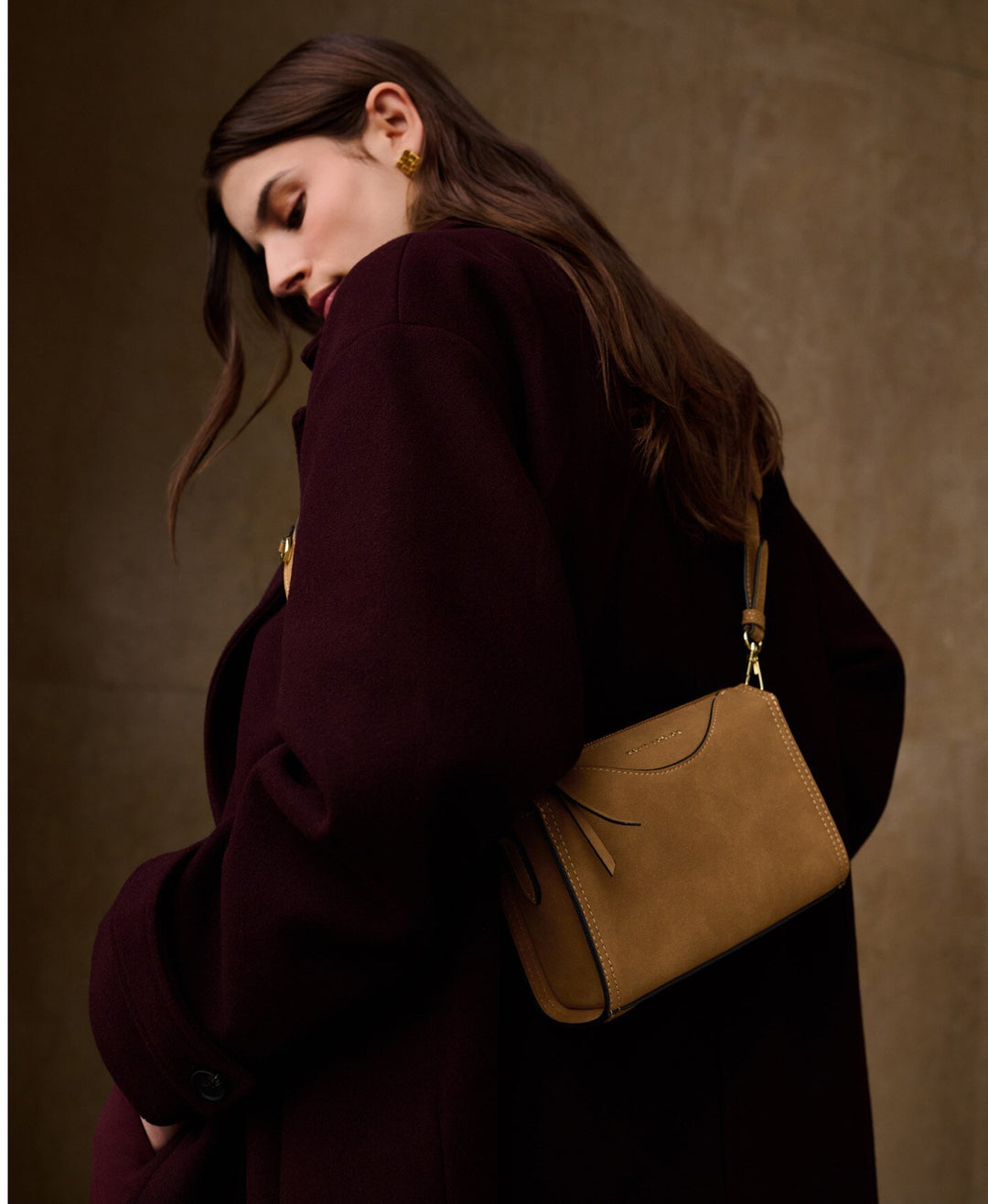 ALBA FAUX SUEDETTE CROSSBODY BAG | CARAMEL SUEDETTE