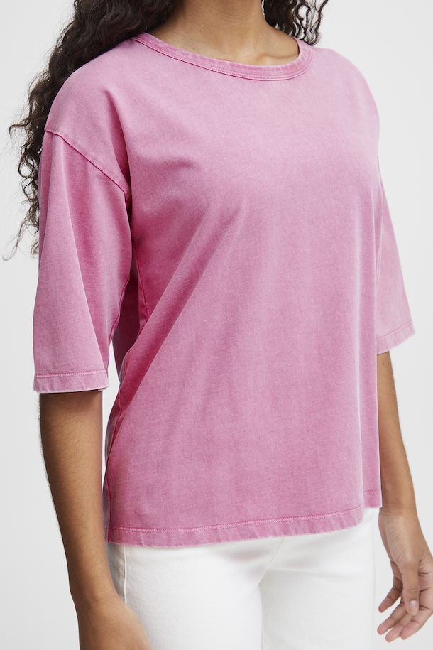 SUPER PINK ROLLO SHORT SLEEVED T-SHIRT