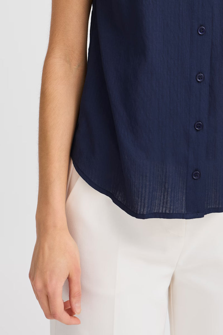 NAVY BLAZER VINA SHIRT