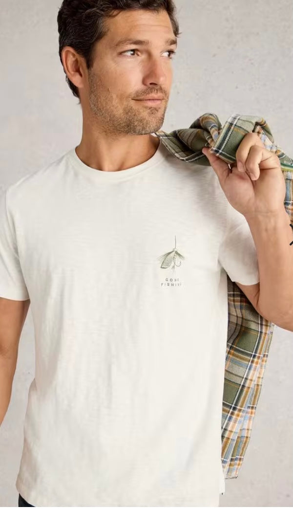 ABERSOCH GRAPHIC GONE FISHING WHITE PRINT T-SHIRT