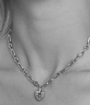 AMITY NECKLACE SILVER