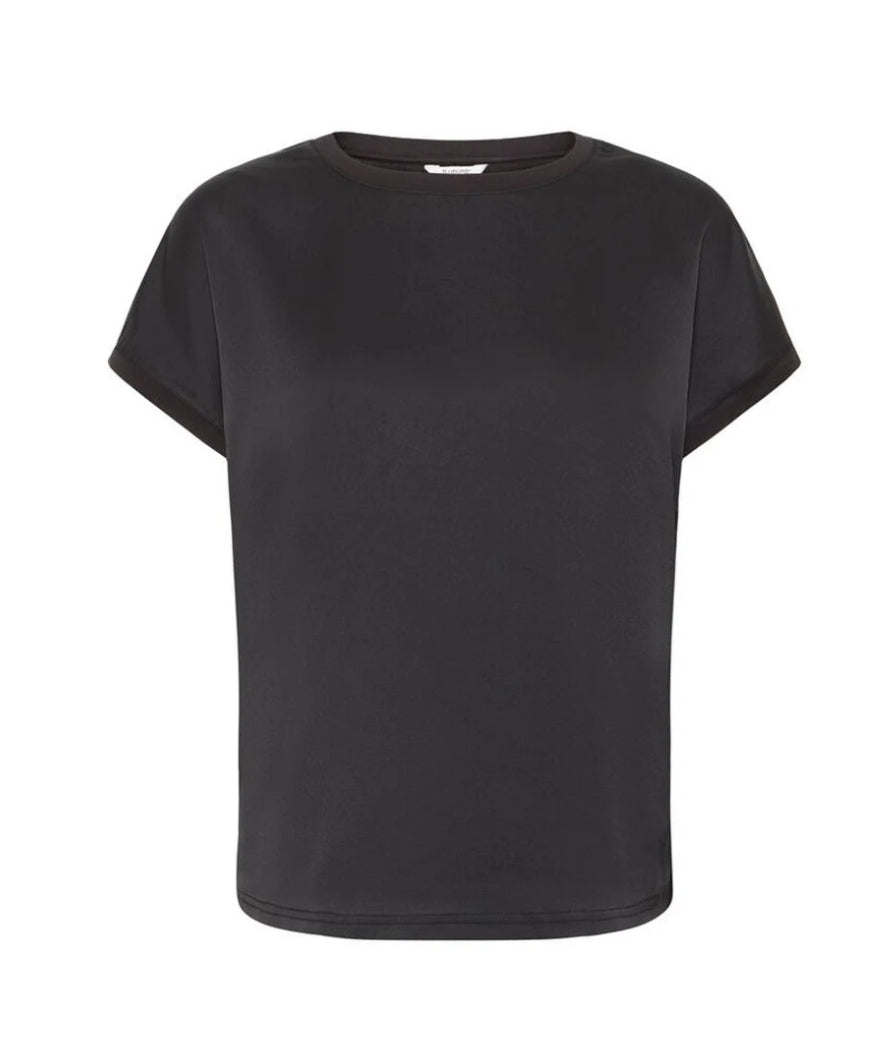 SELITA ONECK T-SHIRT BLACK