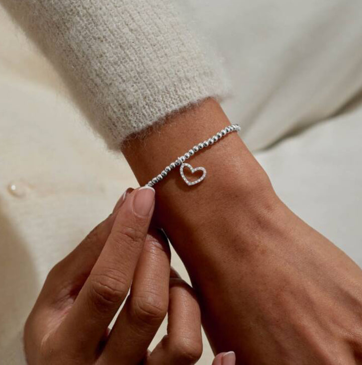 CHRISTMAS A LITTLE MERRY CHRISTMAS SUPER SISTER SILVER PLATED BRACELET