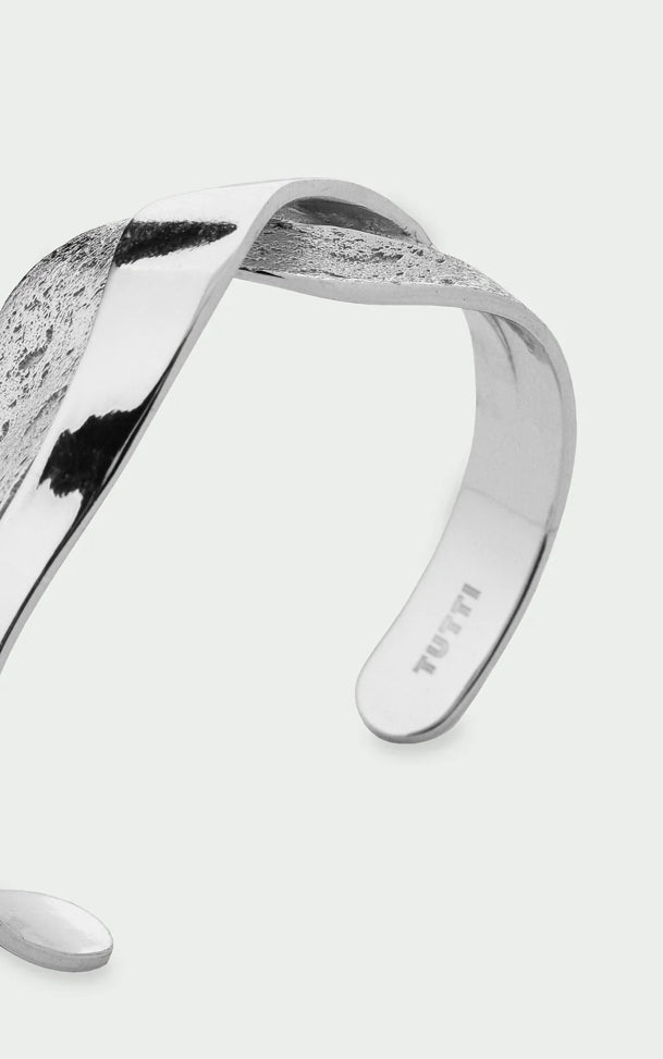WAVE BANGLE SILVER