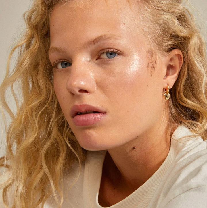 SOPHIA HEART HOOPS GOLD PLATED