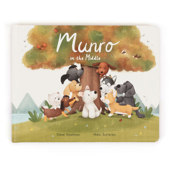 MUNRO IN THE MIDDLE BOOK