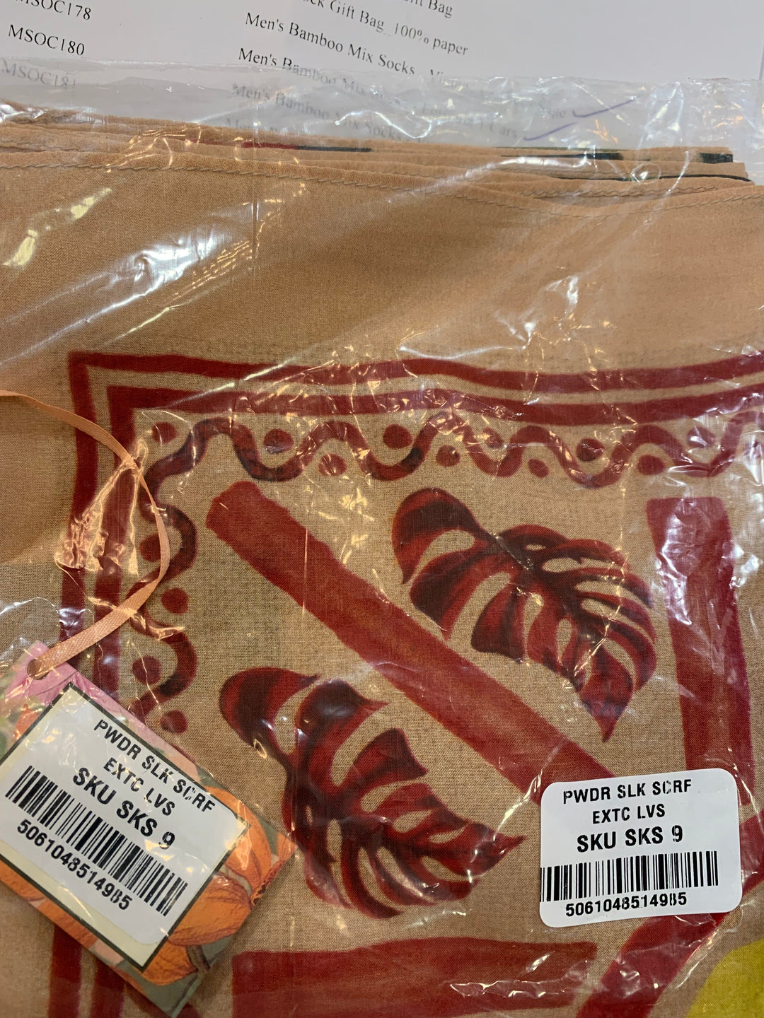 EXOTIC LEAVES SILK  SQUARE SCARF