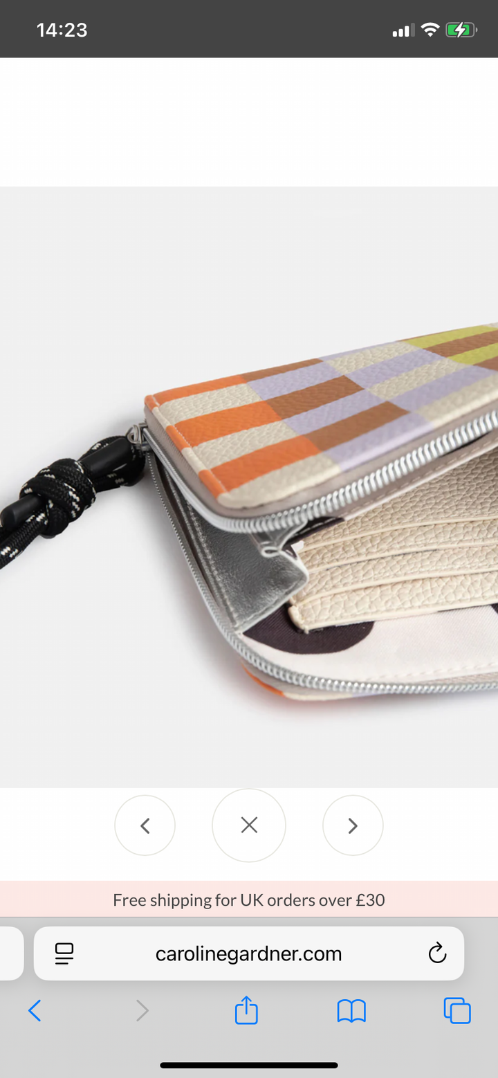 MULTI CHECK TRAVEL POUCH
