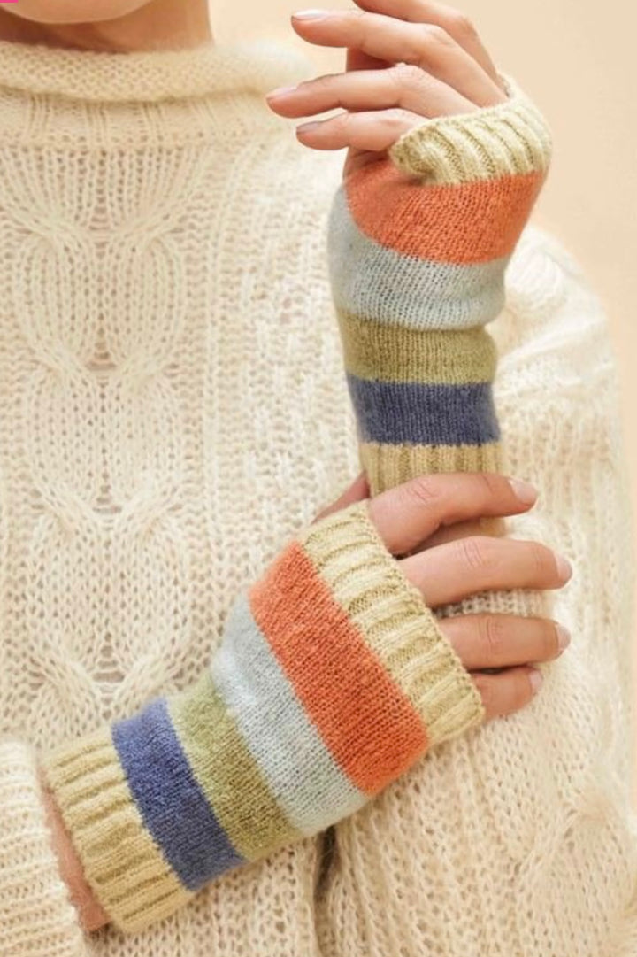 LILIA WRIST WARMERS PASTEL MIX