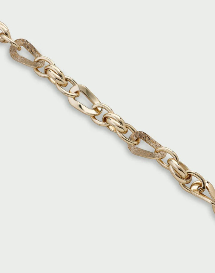 WAVE CHAIN BRACELET GOLD
