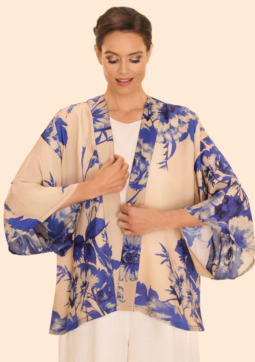 CHINA BLUE BLOOMS KIMONO JACKET