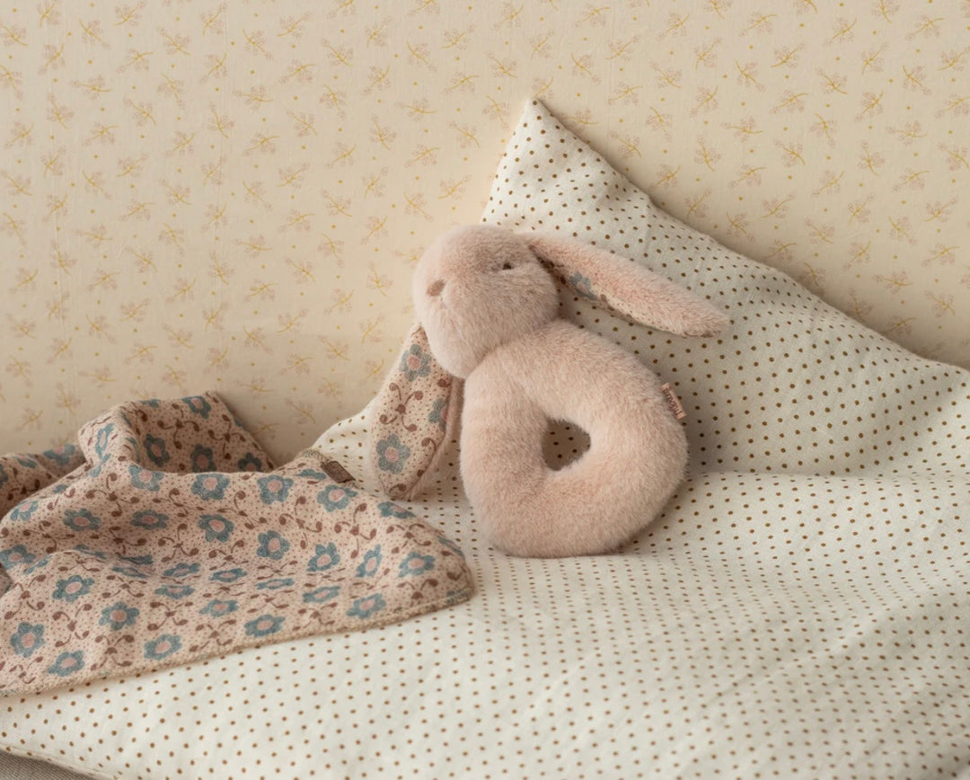 BUNNY RATTLE SET POWDER