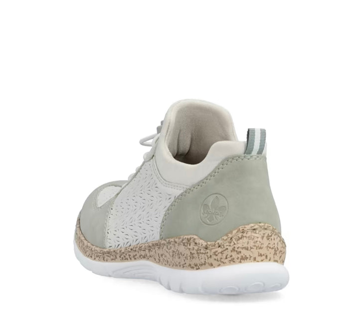 BEIGE ELASTICATED SHOE