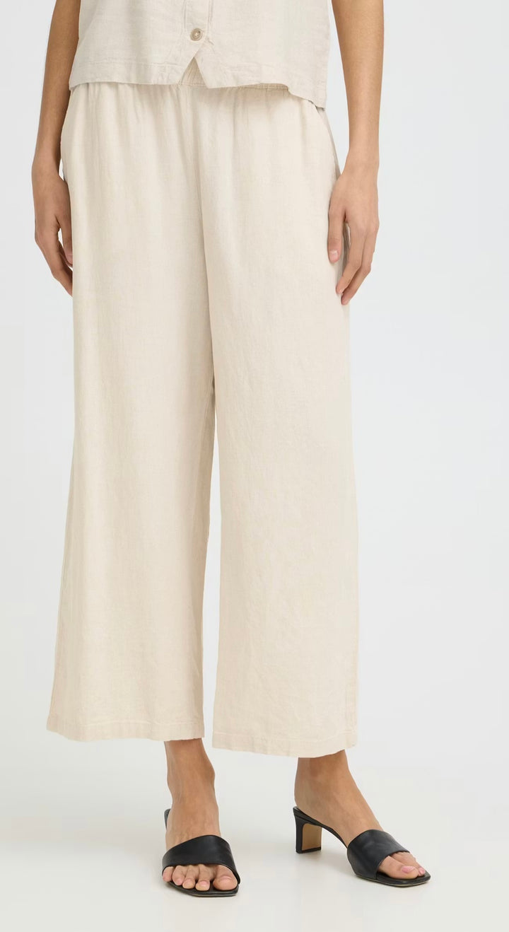 20813083 RAINY DAY MELANGE FALAKKA CROP TROUSER