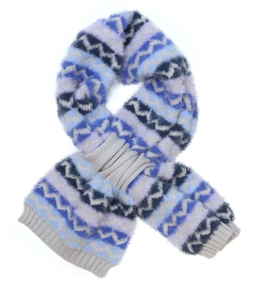 BLUE & GREY MIX CHEVRON PULL THROUGH SCARF