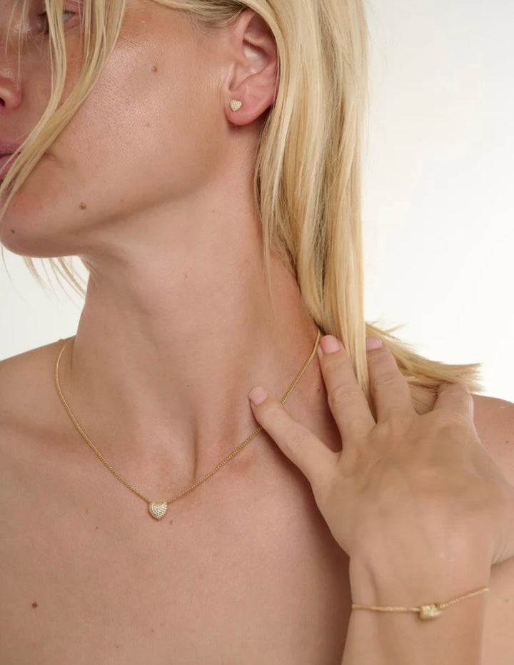 PAVE HEART NECKLACE GOLD