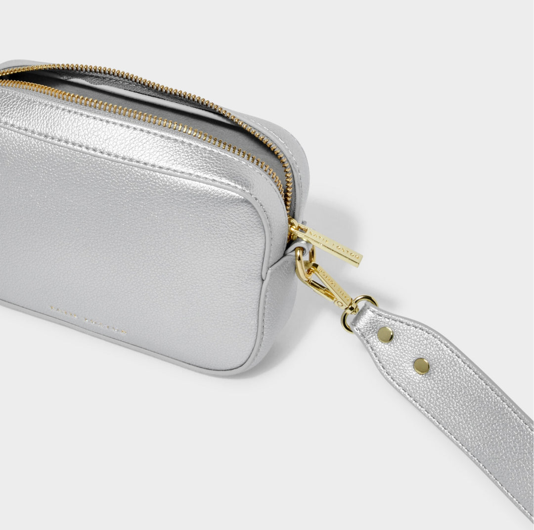 ZANA MINI CROSSBODY BAG IN SILVER