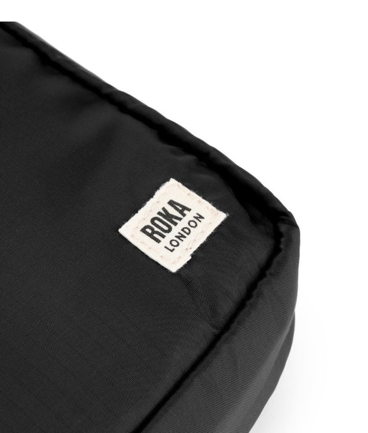 BLACK BOND RECYCLED NYLON RIPSTOP BAG