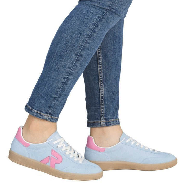 BLUE & PINK TRAINER