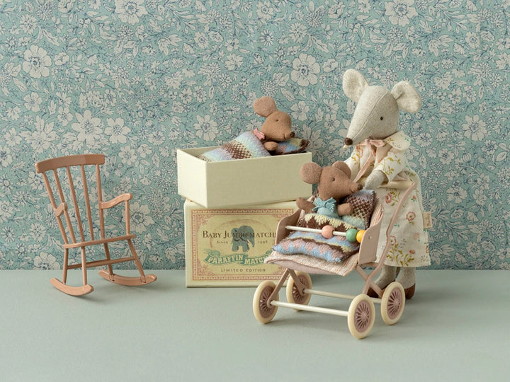 BLUE SLEEPY WAKEY MOUSE IN MATCHBOX