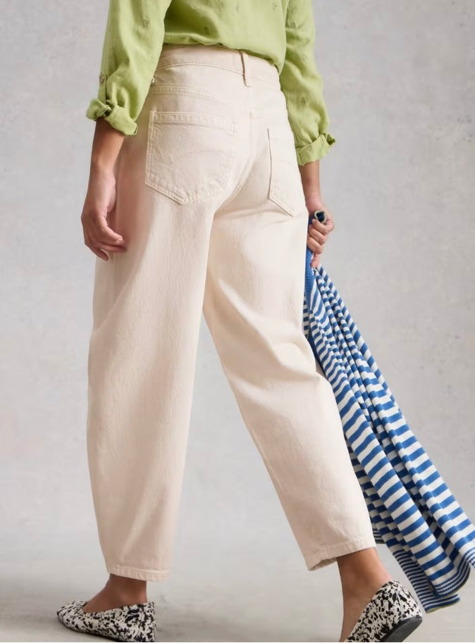 NATURAL WHITE AUBREY BARREL LEG JEAN