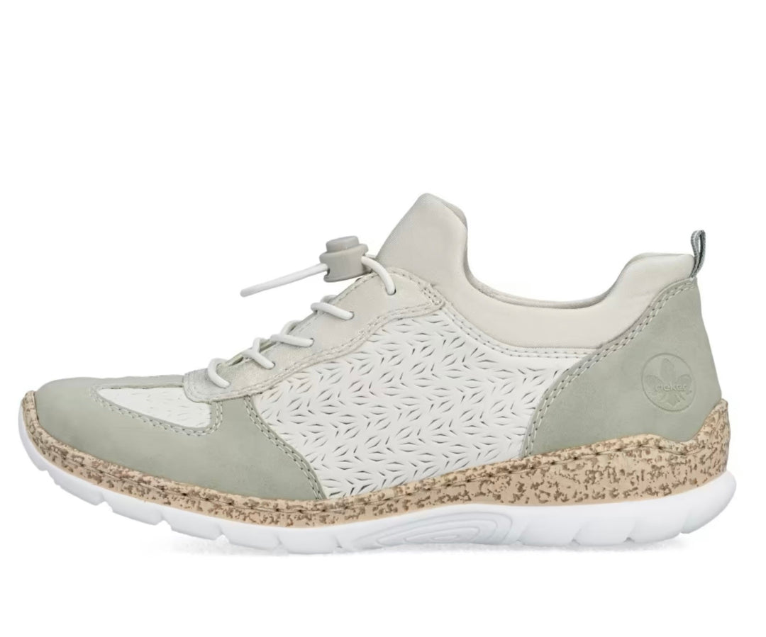 BEIGE ELASTICATED SHOE