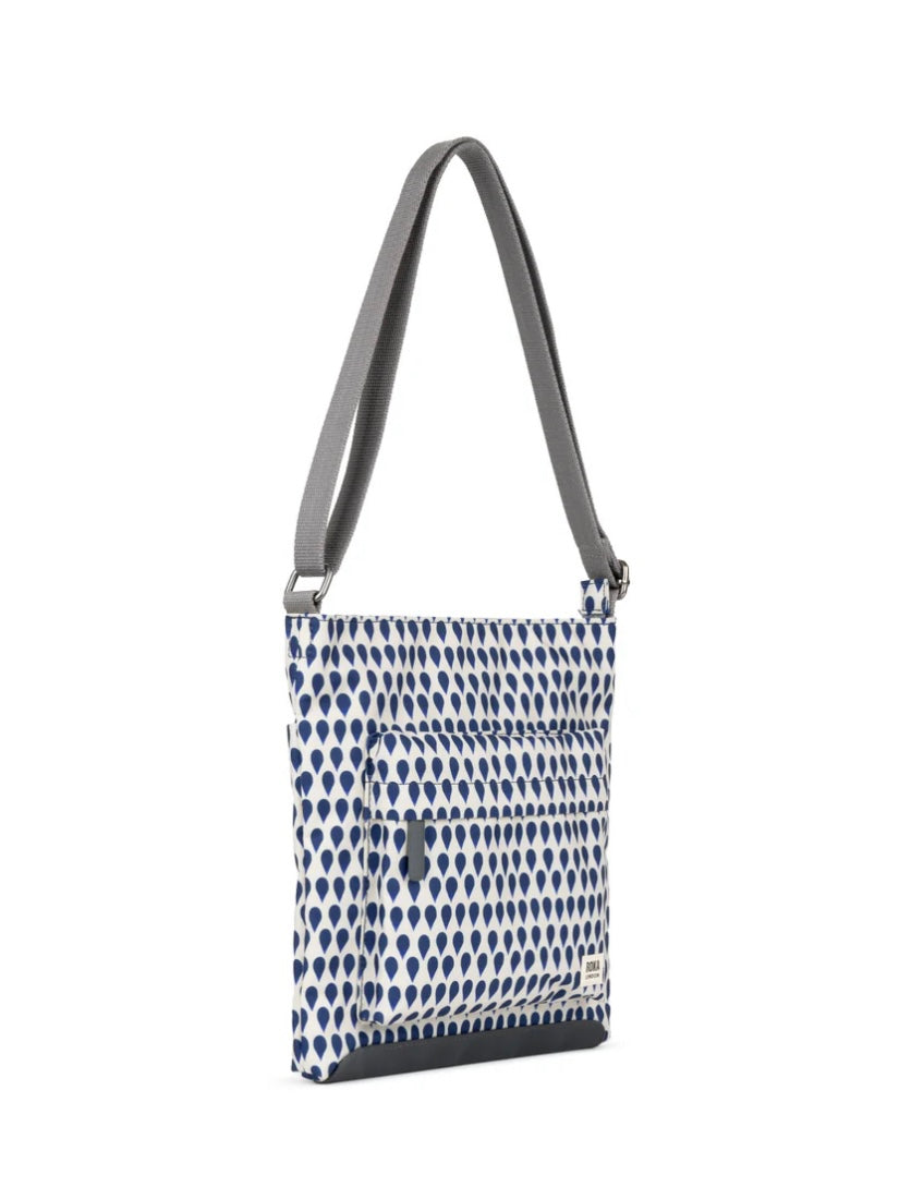 KENNINGTON B RECYCLED CANVAS MEDIUM CROSSBODY BAG DENIM RAIN