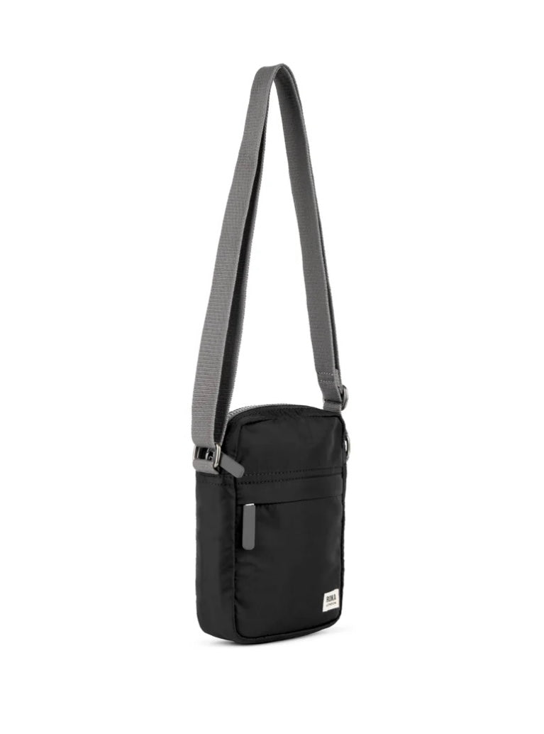 BLACK BOND RECYCLED NYLON RIPSTOP BAG
