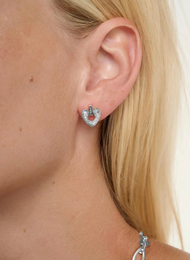 AMITY EARRINGS SILVER