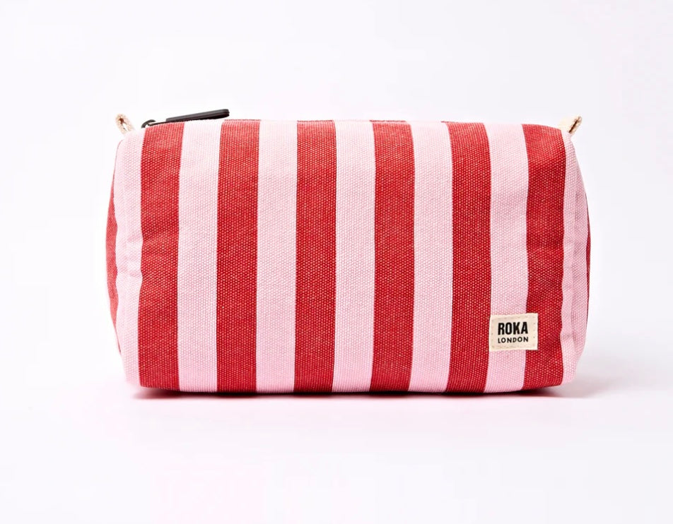 MAYFAIR COTTON CANVAS SMALL WASHBAG STRAWBERRY STRIPE