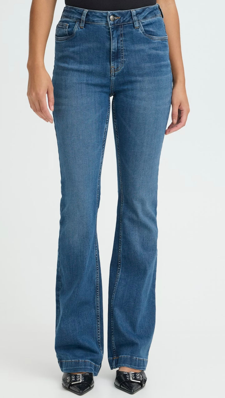 MEDIUM BLUE DENIM BECCA BOOTCUT JEAN