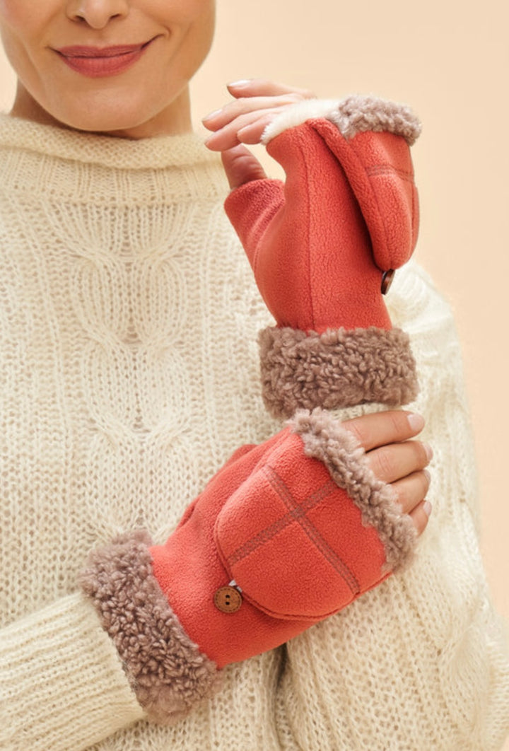 CORAL ANNA MITTENS