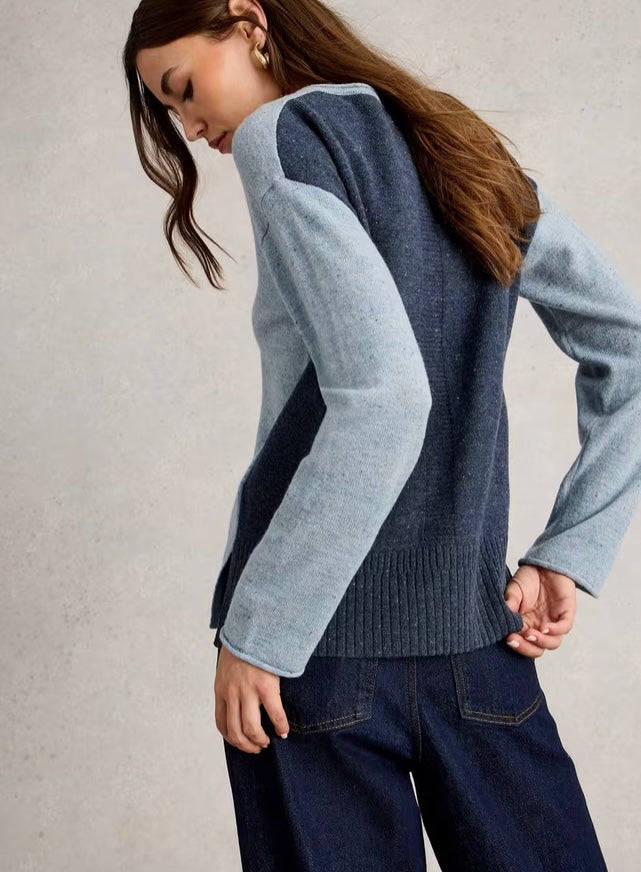 BLUE MULTI LILY V NECK JUMPER