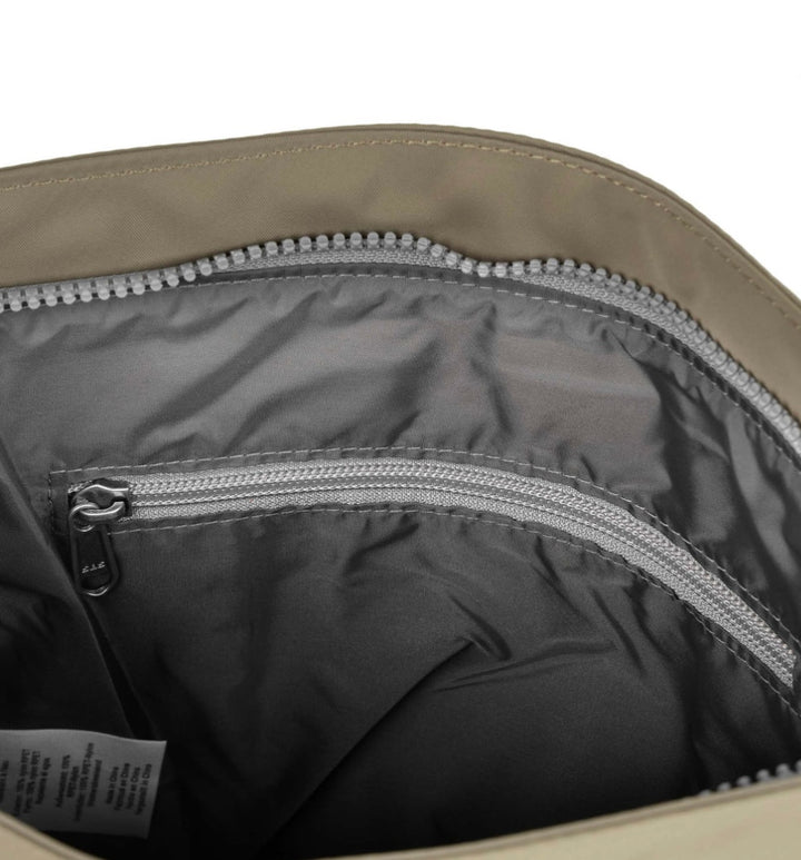 TAUPE MEDIUM KENNINGTON B RECYCLED NYLON BAG