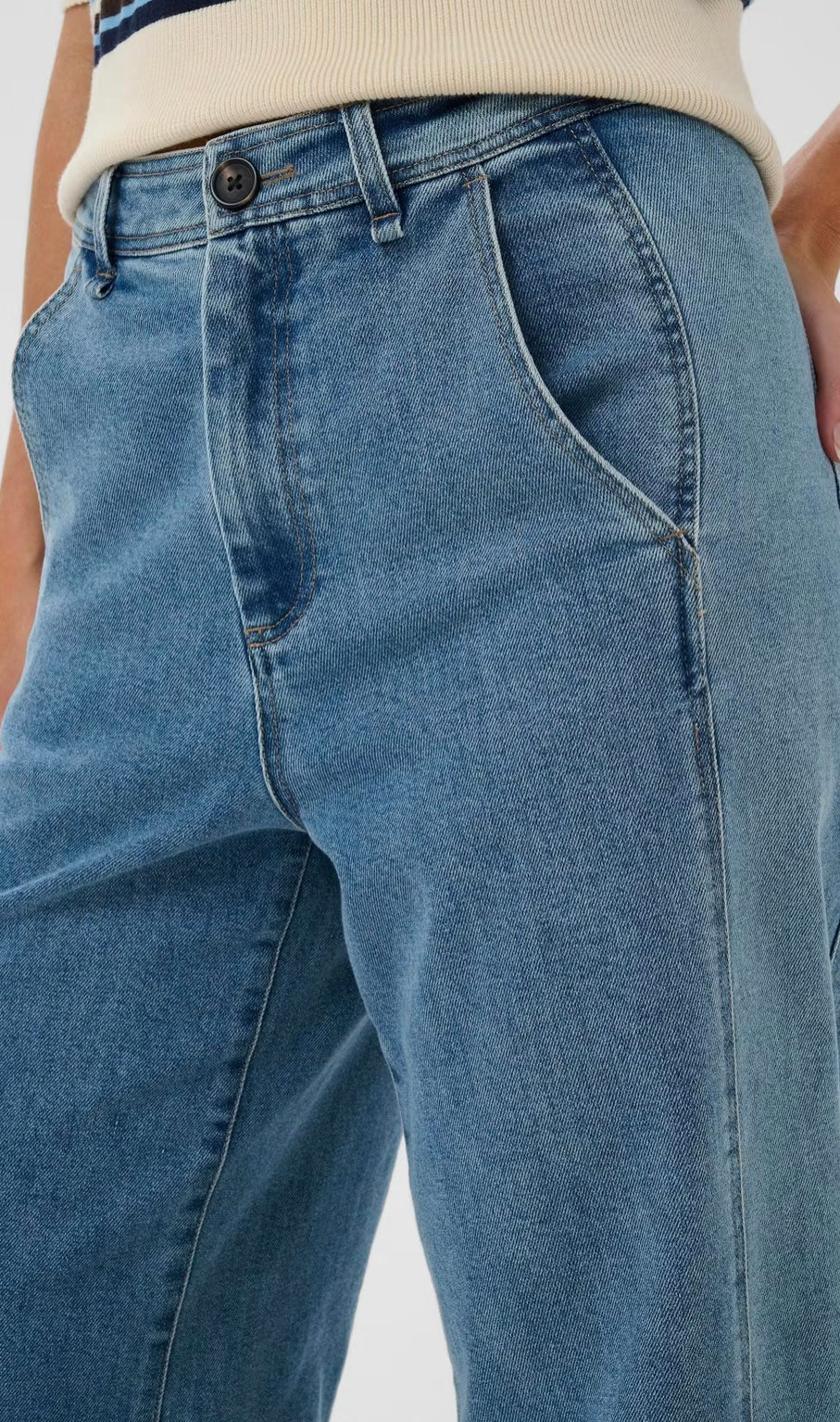 CLEAR BLUE DENIM MAUDE SZ JEAN